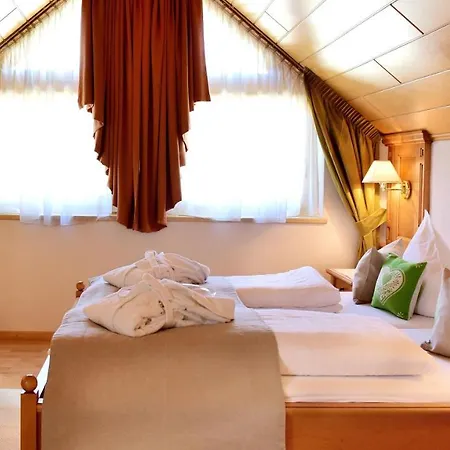 Brunnerhof Hotel Rasun di Sotto