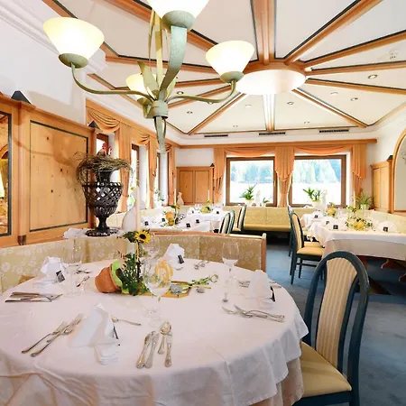 Brunnerhof Hotel 3*